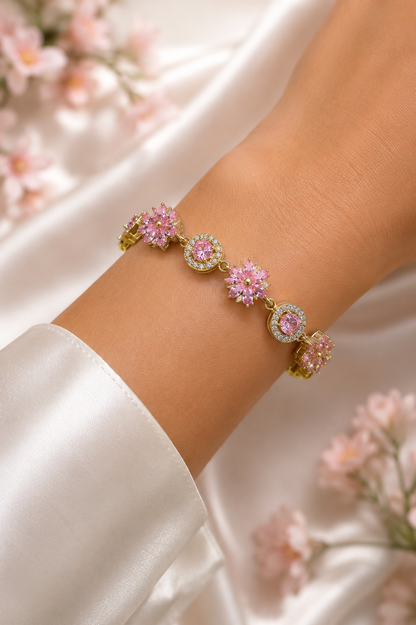 Brazalete Floral de Oro Laminado con Zirconias Rosas | Ajustable