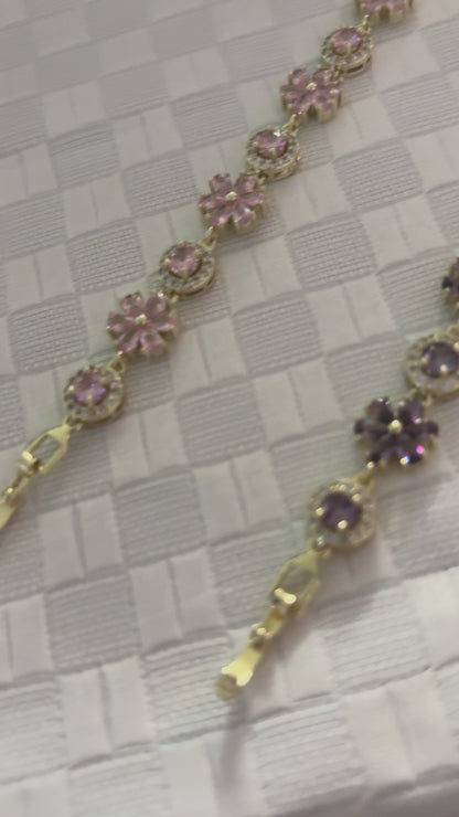 Brazalete Floral de Oro Laminado con Zirconias Rosas | Ajustable