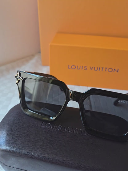Lentes de Sol Fashion Estilo LV Oversized para Mujer | Negro con Detalles Dorados